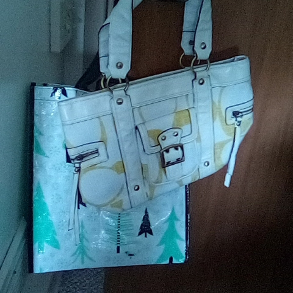 Handbag